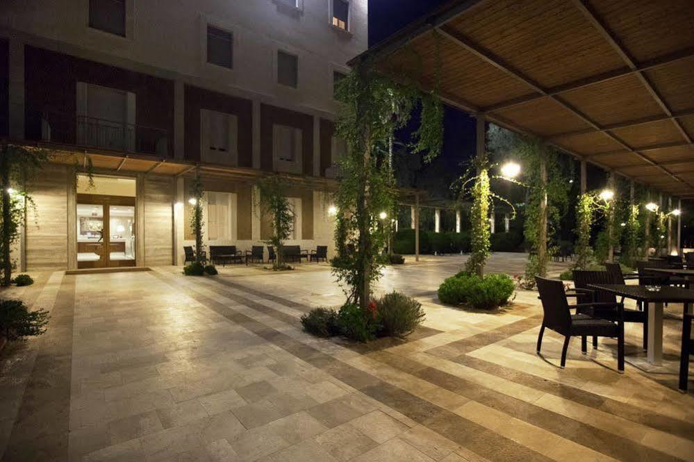 Hotel Antiche Terme di Sardara Esterno foto